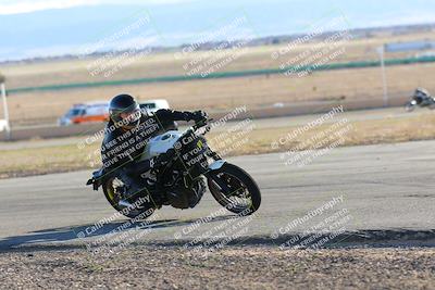 media/Feb-05-2023-Classic Track Day (Sun) [[c35aca4a42]]/Group 3/session 4 turn 4/